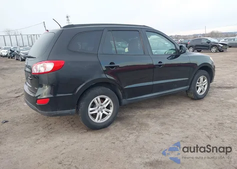 2012 Hyundai Santa Fe Gls z USA, uszkodzony, nr VIN 5XYZGDAB4CG142408